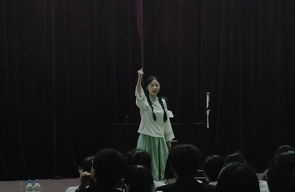 B5F3C903EC4F7FD092827237324AFCAF_750_750.jpg 图片